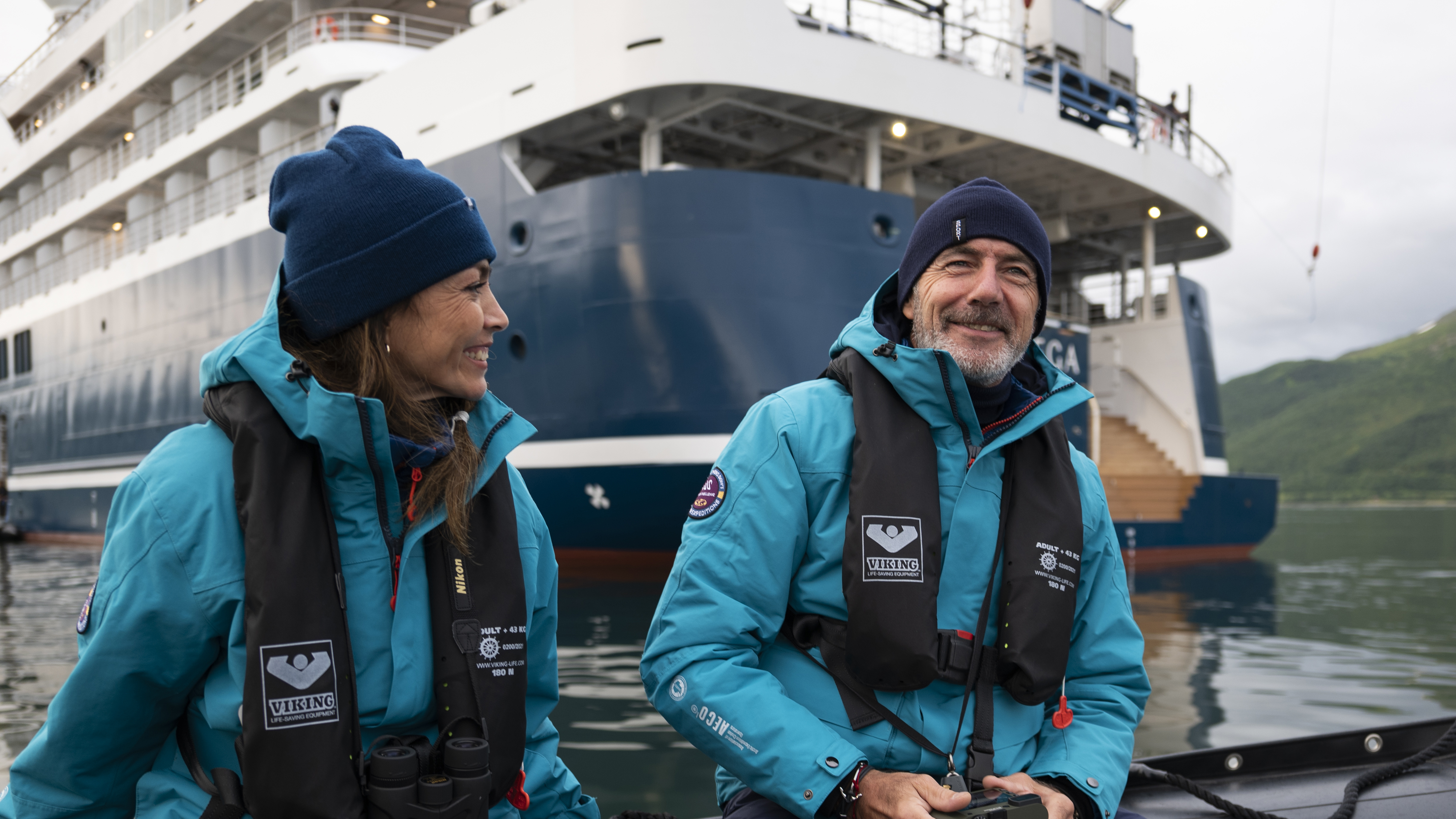 Excursions on SH Minerva